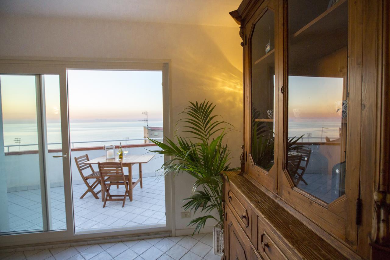 Azzurro Bed and breakfast